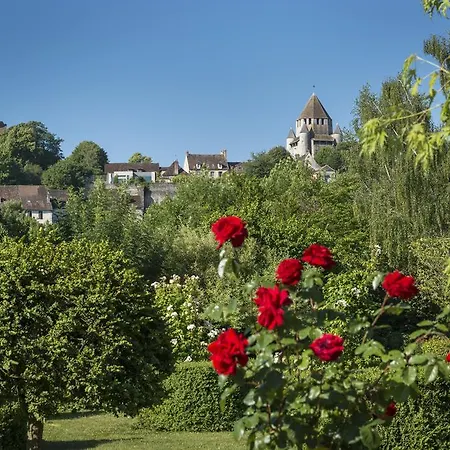 Aux Vieux Remparts Hotel Provins